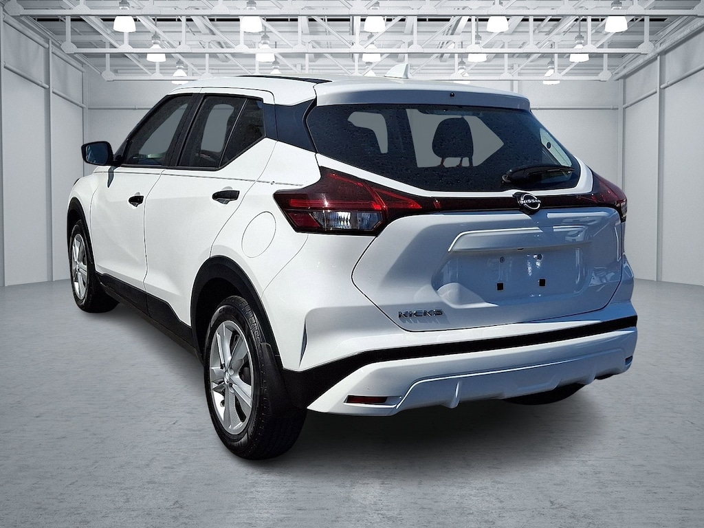 Used 2024 Nissan Kicks S SUV