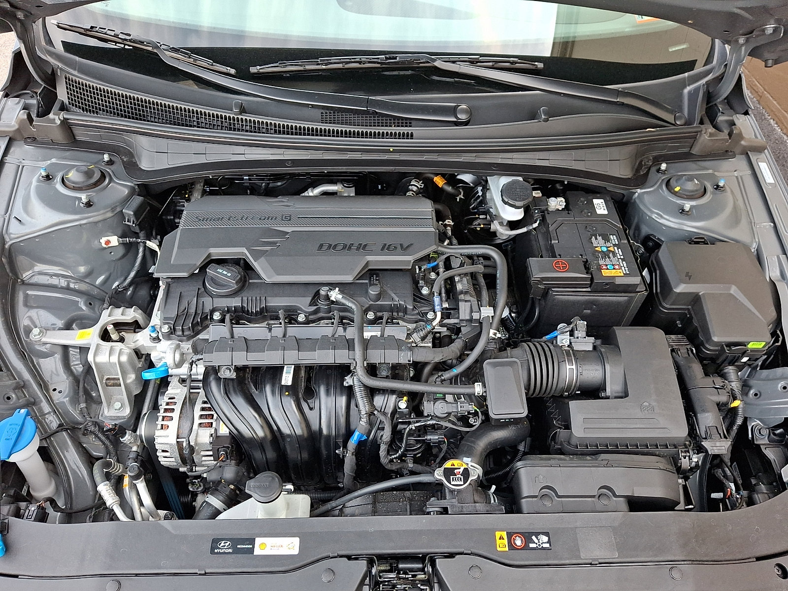 2025 Hyundai Elantra SEL - Photo 28