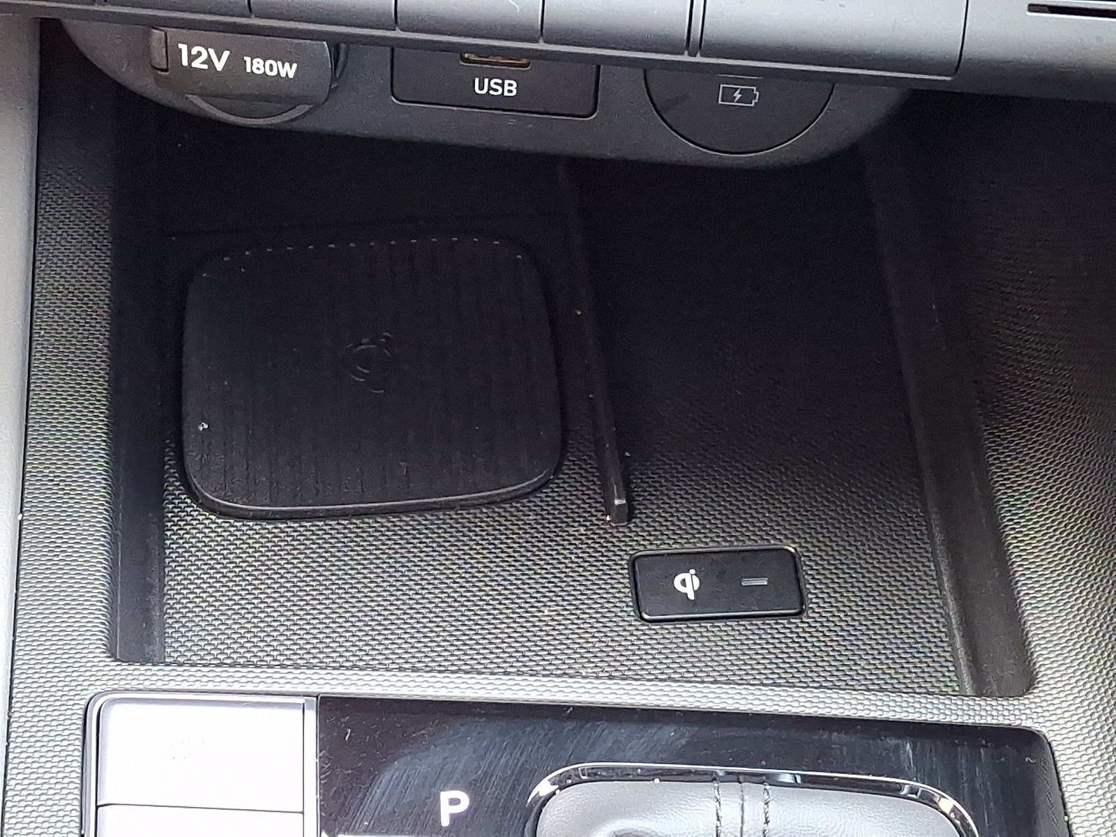 2025 Hyundai Elantra SEL - Photo 24