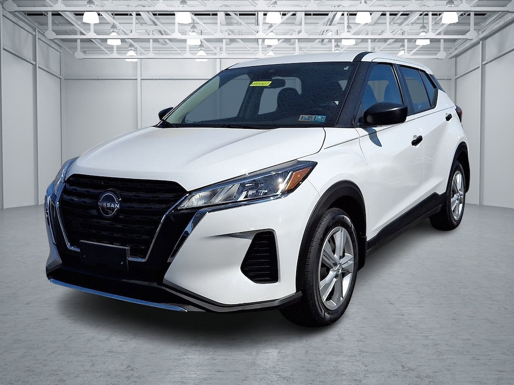 Used 2024 Nissan Kicks S SUV