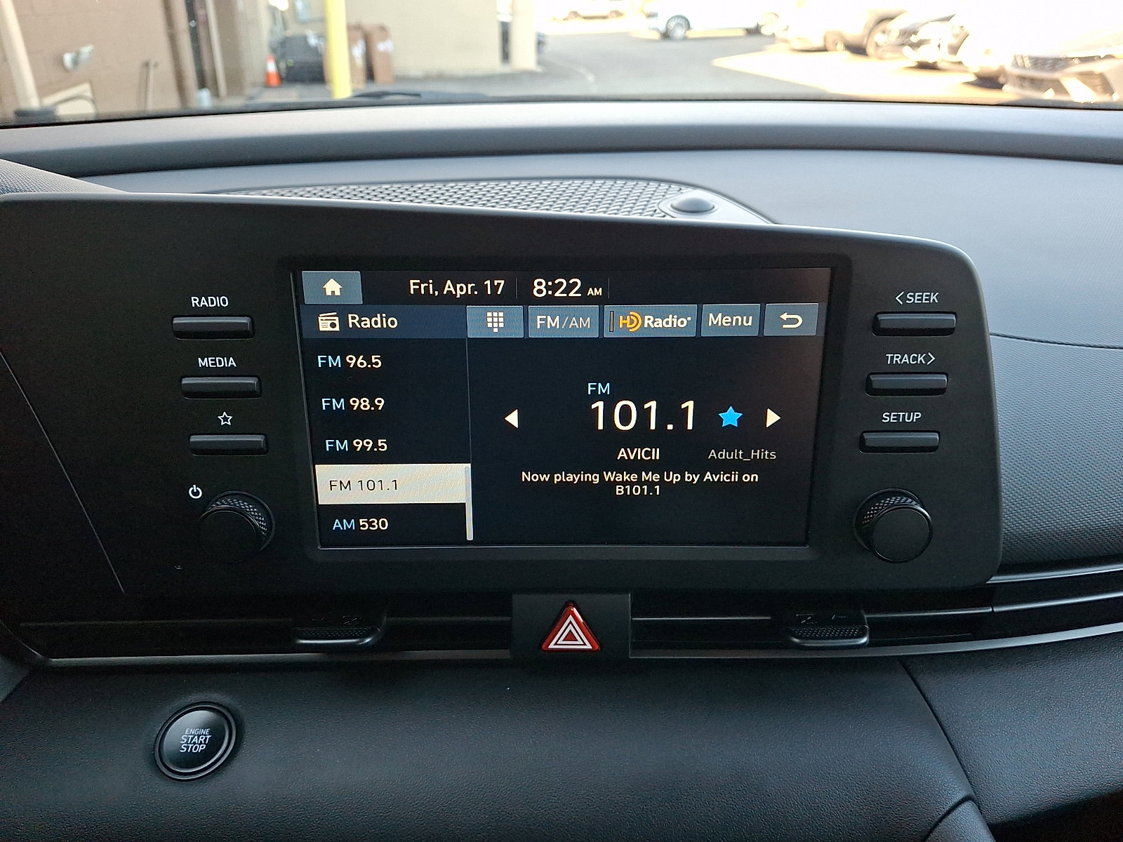 2025 Hyundai Elantra SEL - Photo 16