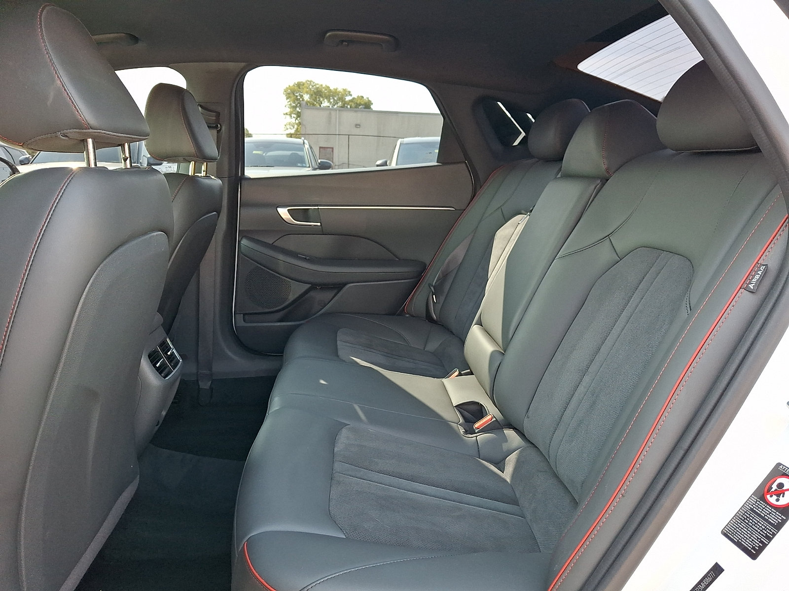 2021 Hyundai Sonata SEL Plus - Photo 10