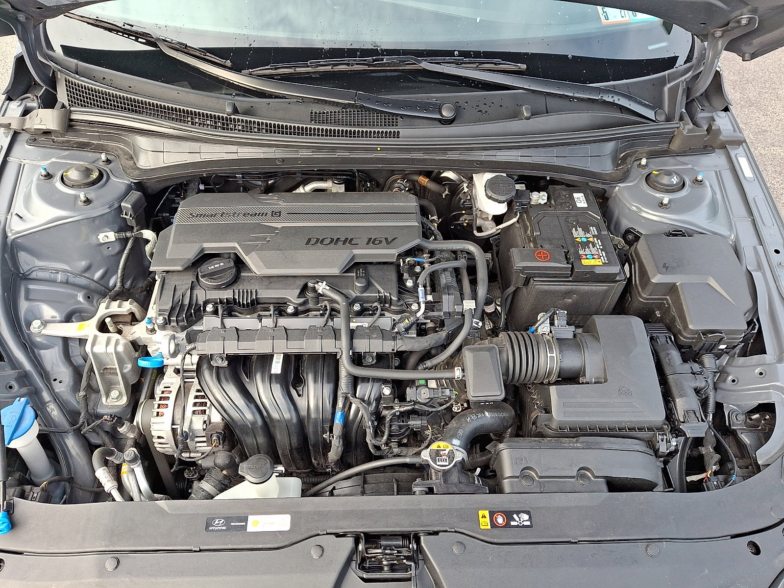 2025 Hyundai Elantra SEL - Photo 28