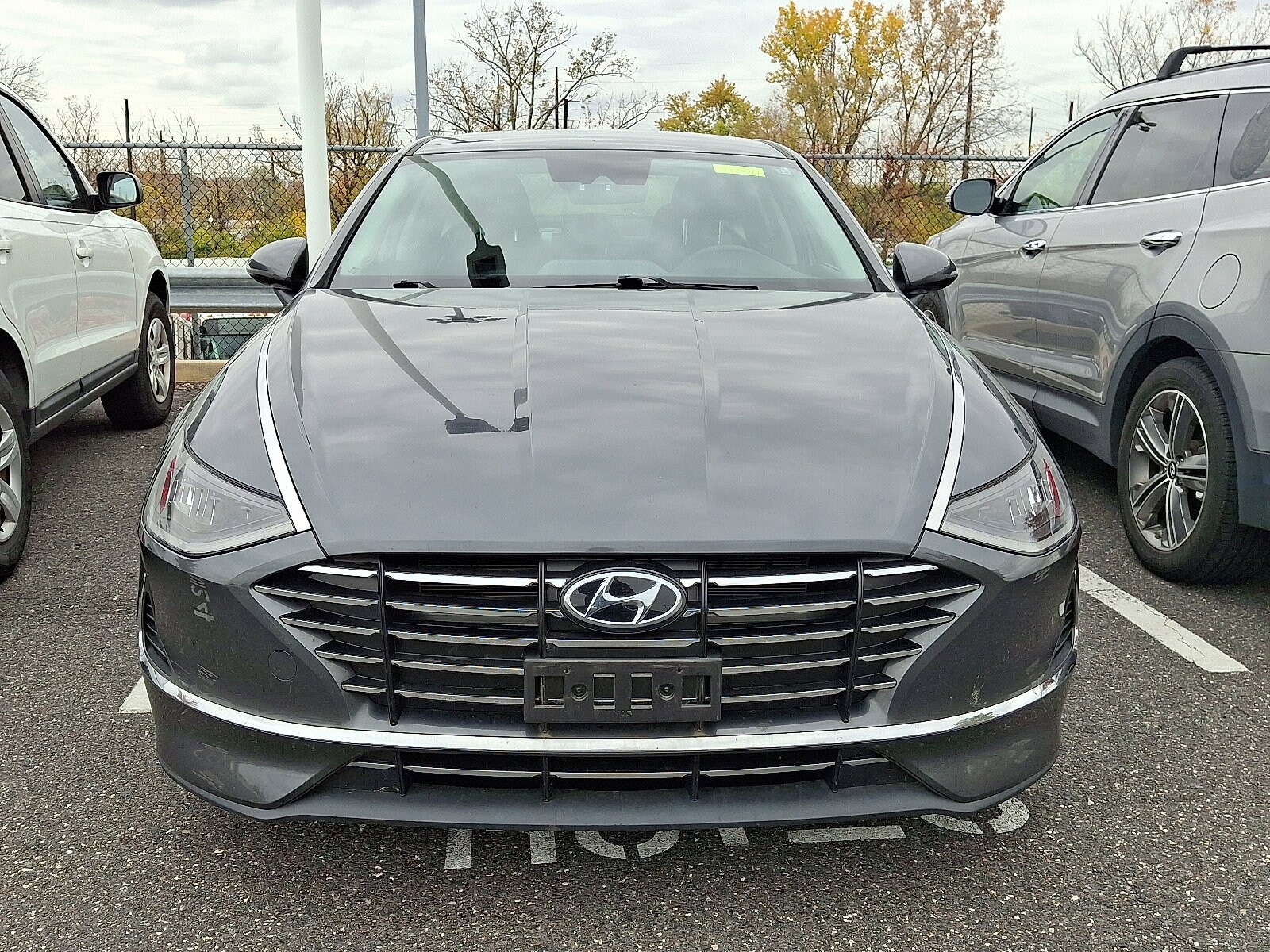 2023 Hyundai Sonata SE photo 2