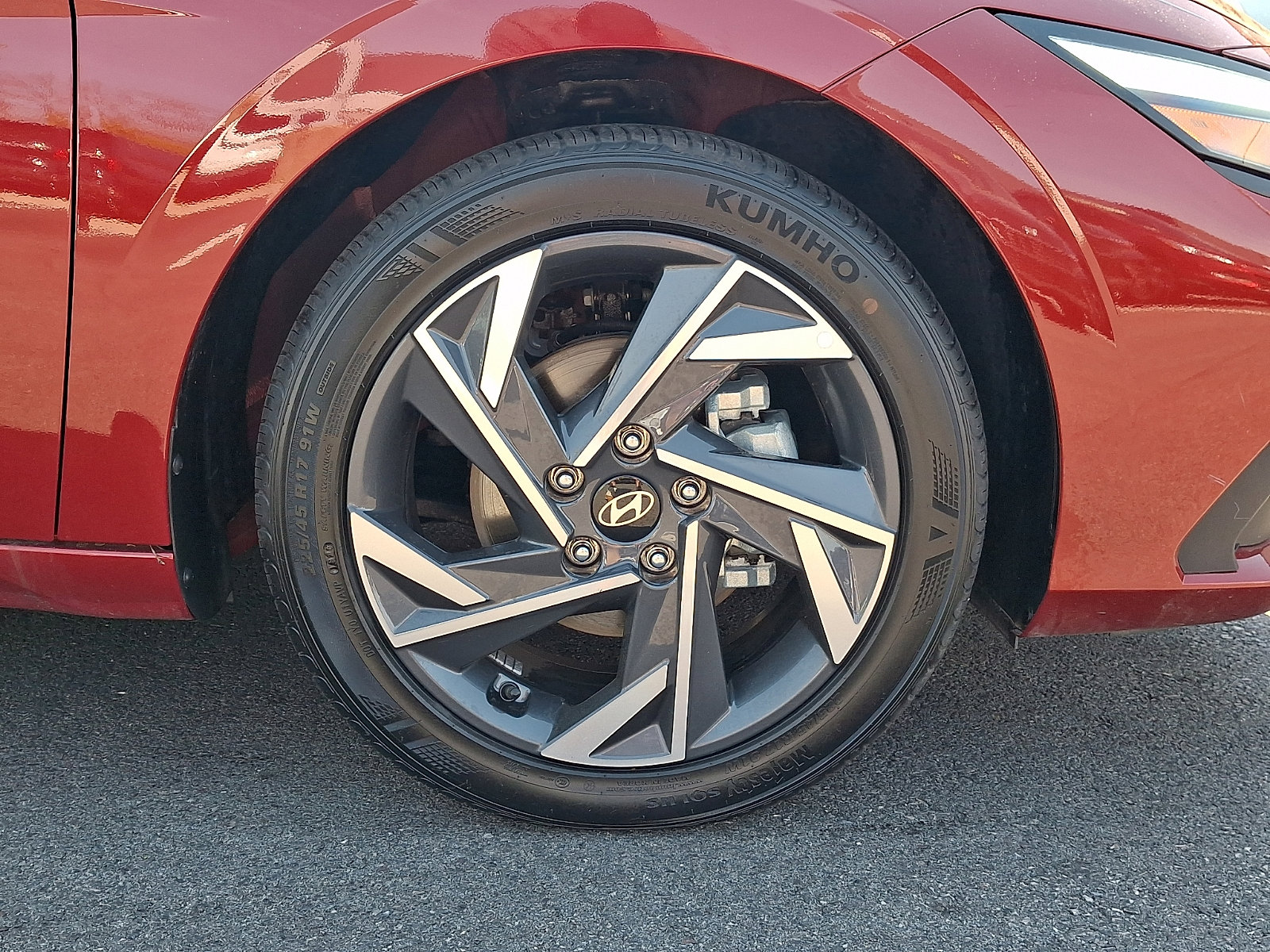 2025 Hyundai Elantra SEL - Photo 8