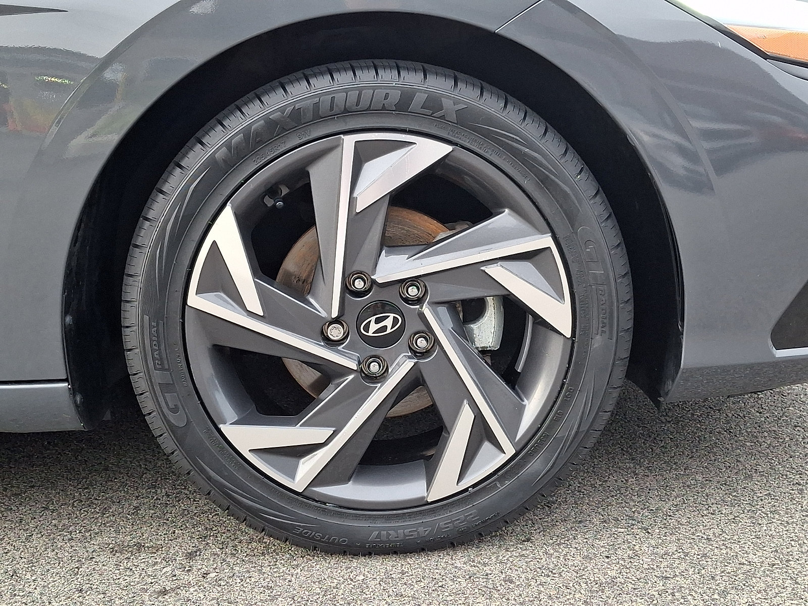 2024 Hyundai Elantra SEL - Photo 8