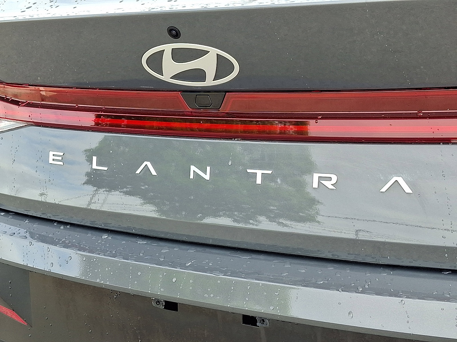 2025 Hyundai Elantra SEL - Photo 30