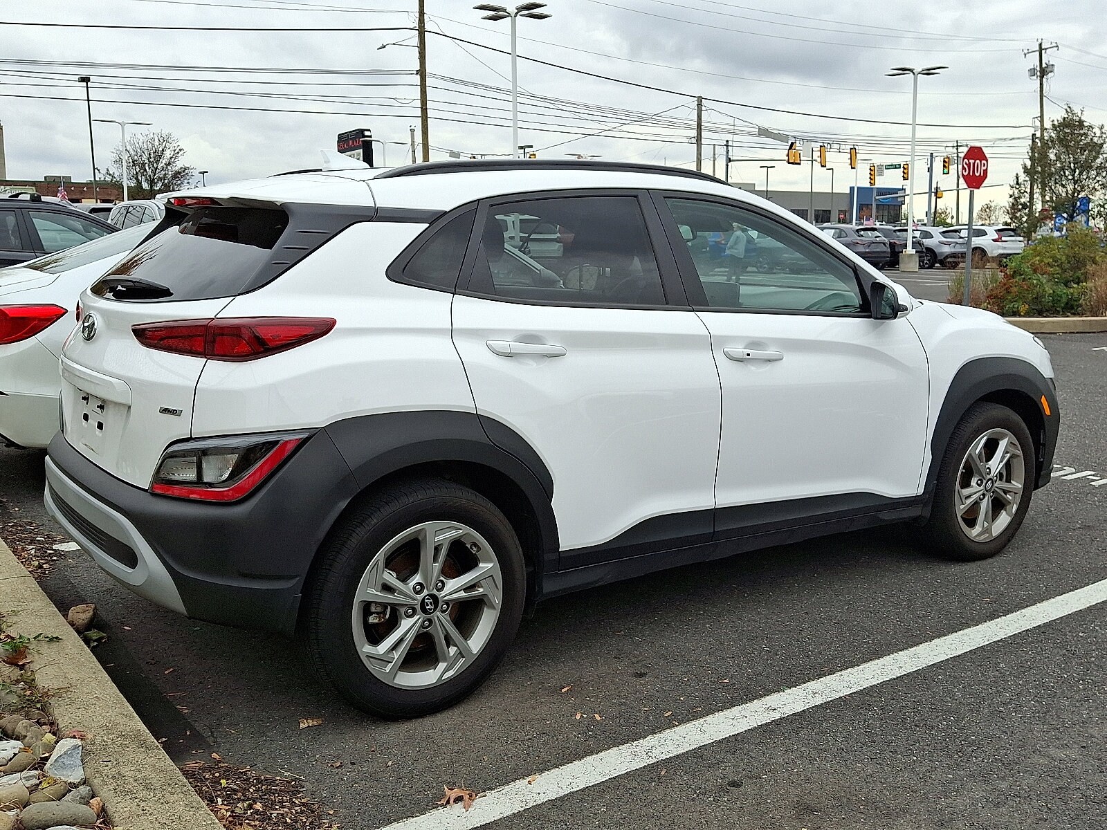 2023 Hyundai Kona SEL photo 3