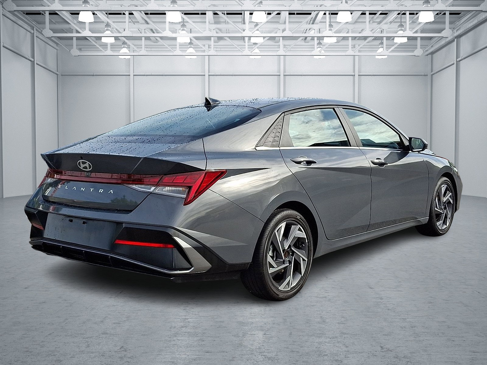 2025 Hyundai Elantra SEL - Photo 6