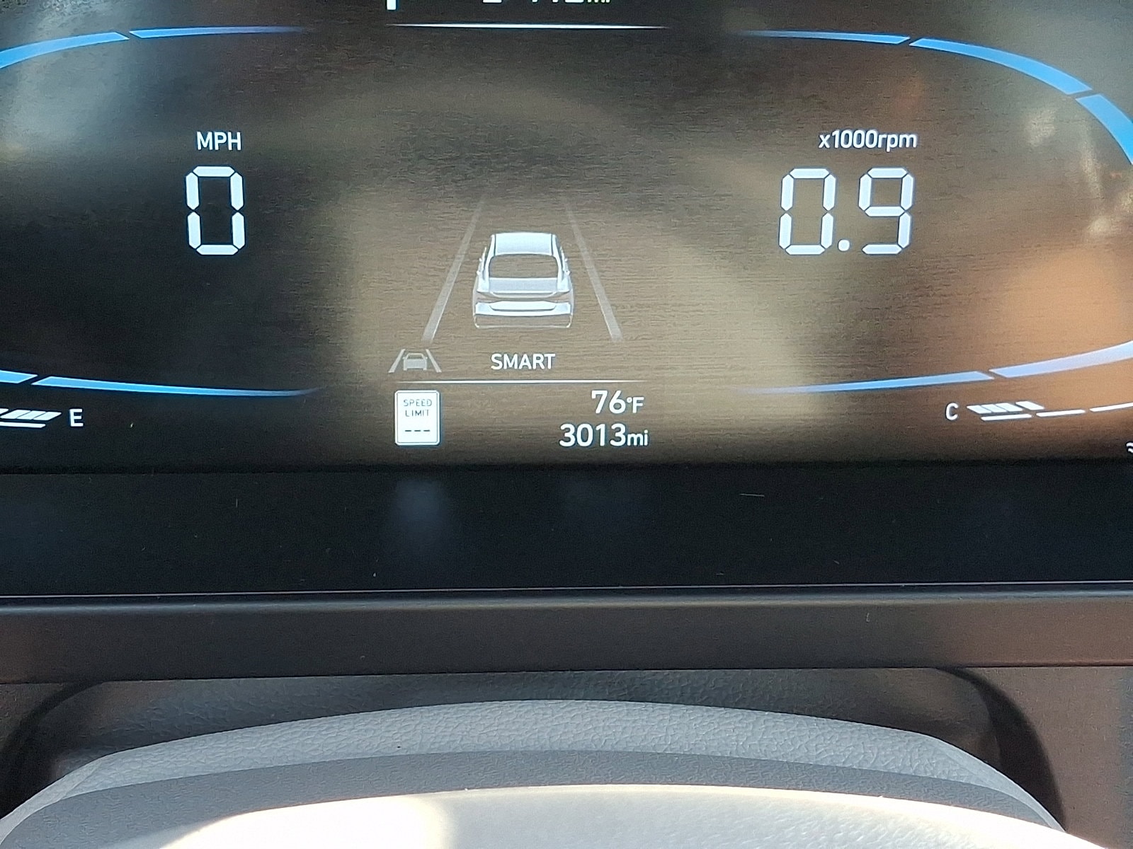 2025 Hyundai Elantra SEL - Photo 19