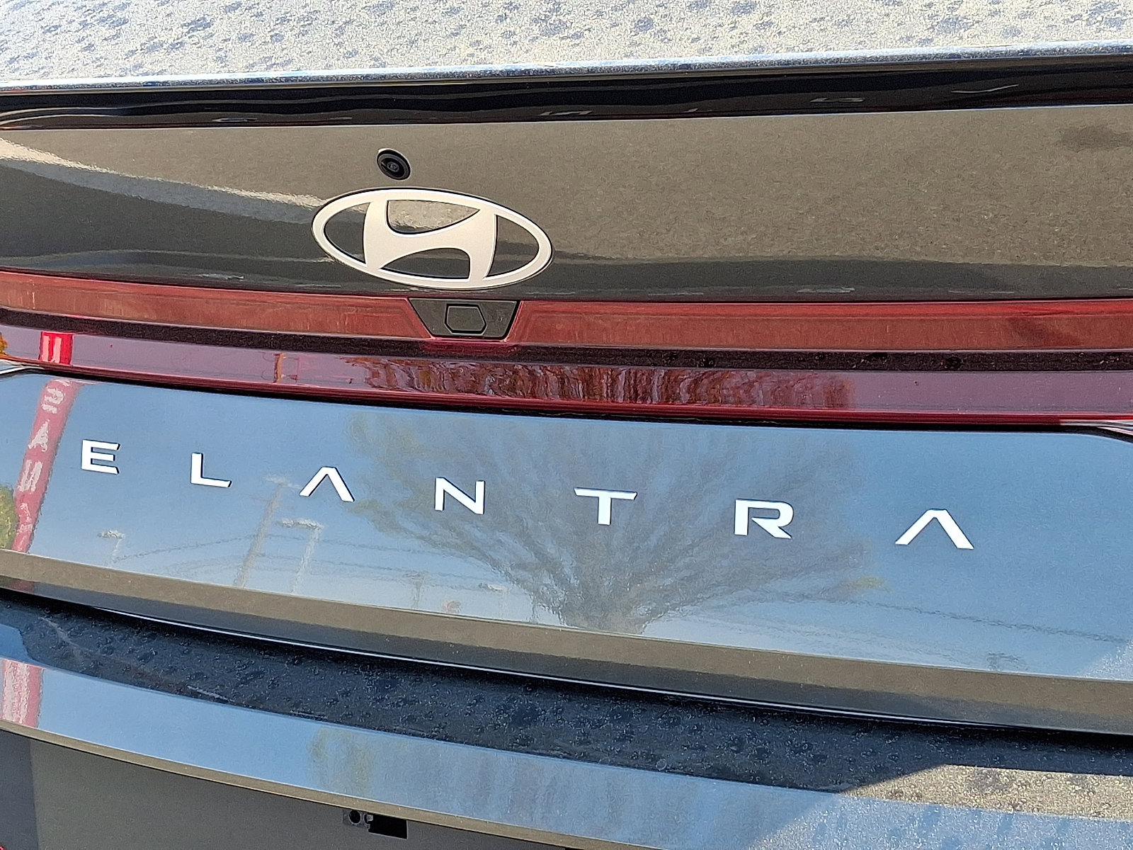 2025 Hyundai Elantra SEL - Photo 30