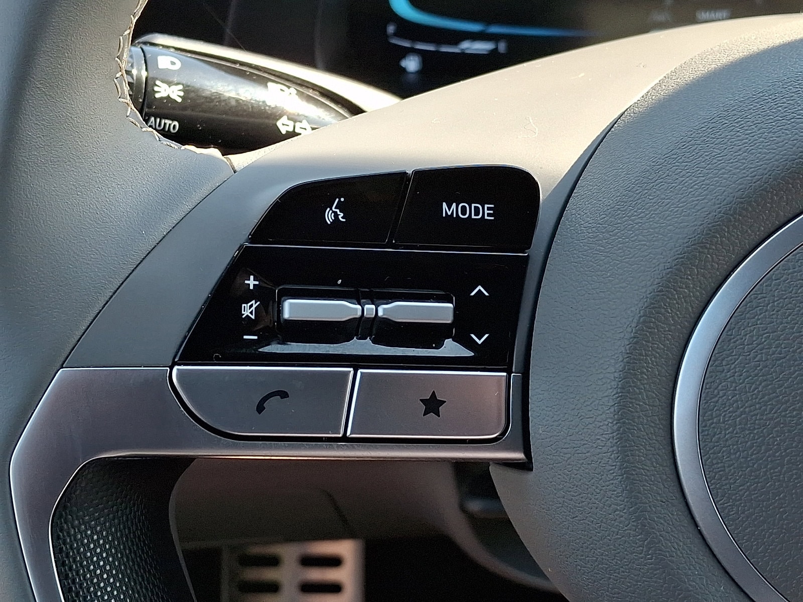 2025 Hyundai Elantra SEL - Photo 20