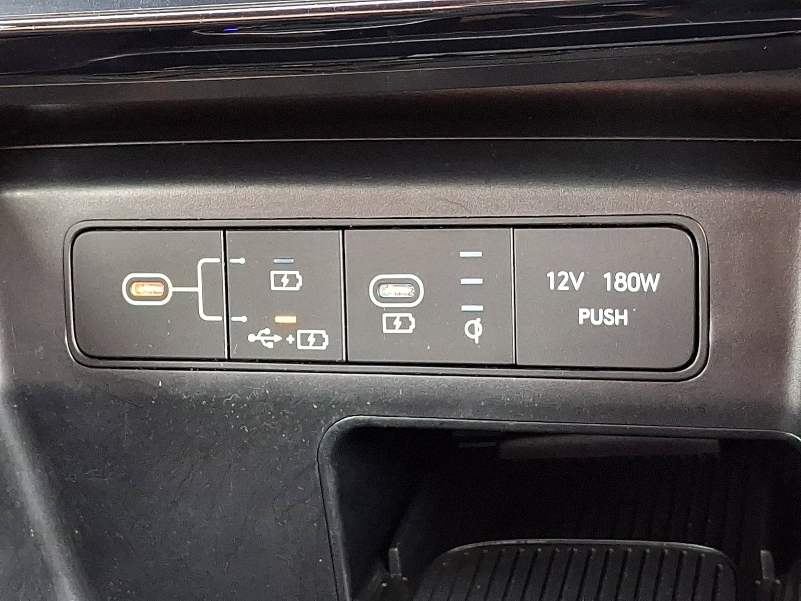 2025 Hyundai Tucson SEL - Photo 24