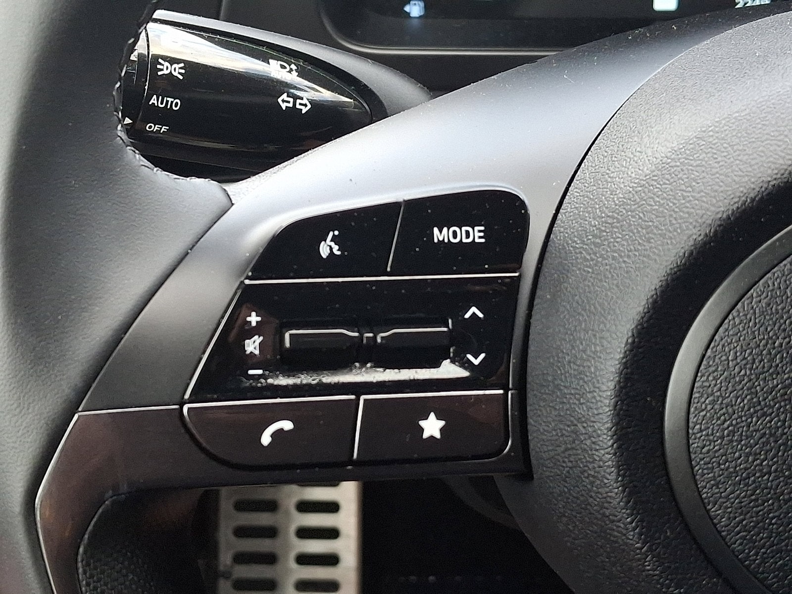 2025 Hyundai Elantra SEL - Photo 20