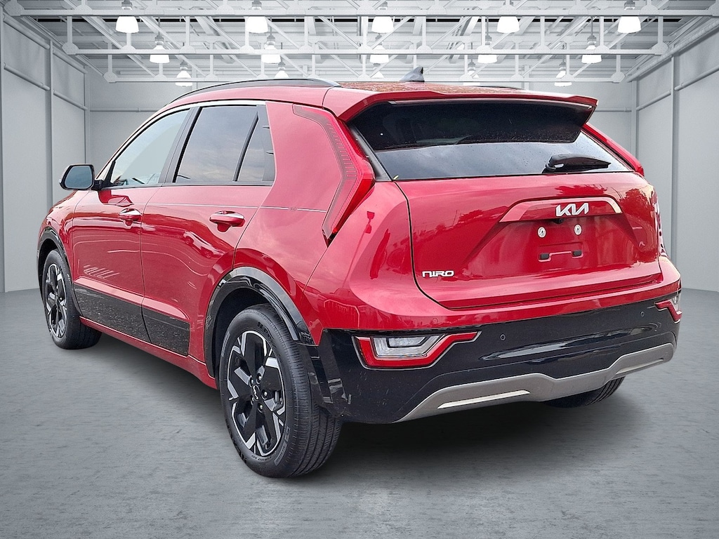 Used 2023 Kia Niro EV Wave SUV