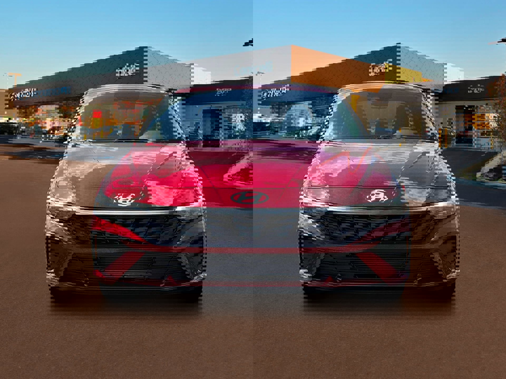 2025 Hyundai Elantra SEL - Photo 12