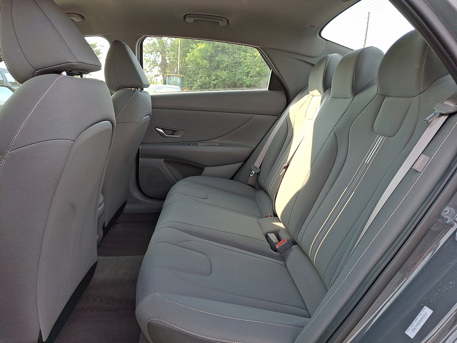 2025 Hyundai Elantra SEL - Photo 10
