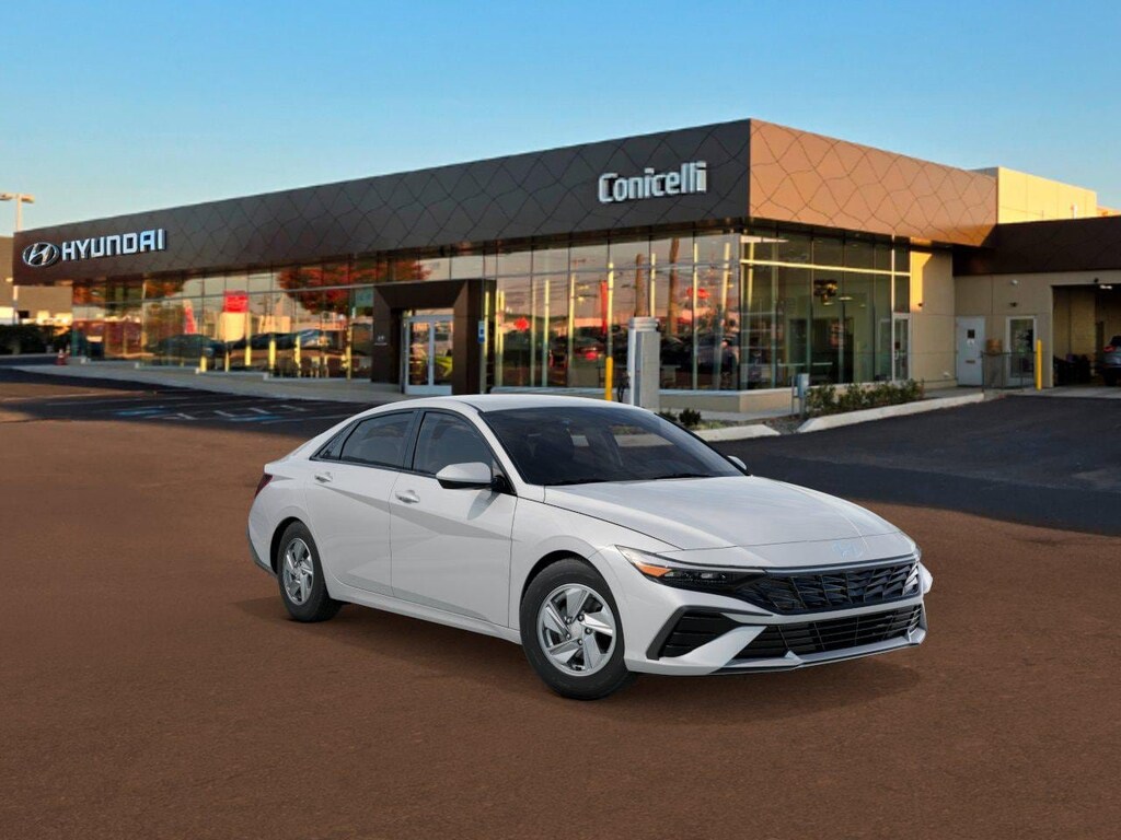 New 2026 Hyundai Elantra SE Sedan