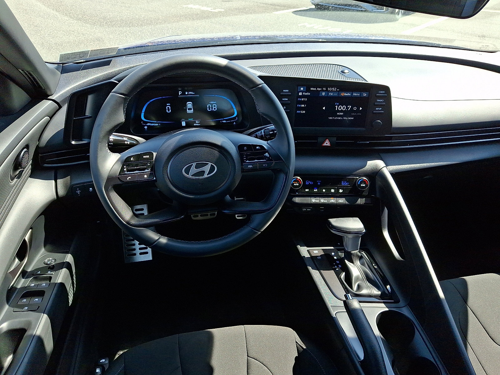 2025 Hyundai Elantra SEL - Photo 11