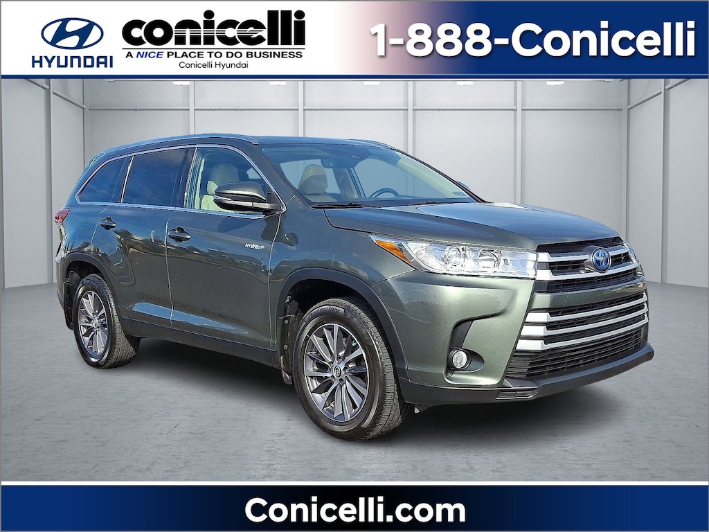 Used 2019 Toyota Highlander Hybrid XLE V6 SUV
