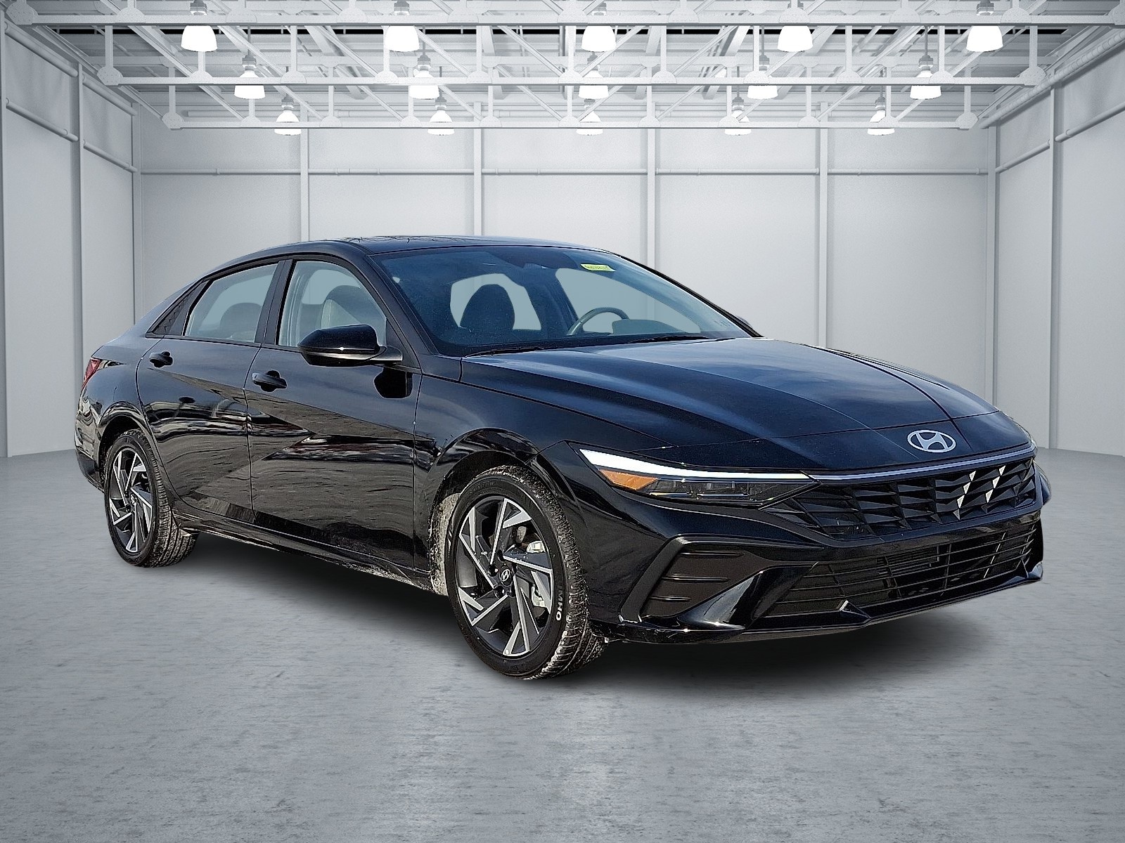 2025 Hyundai Elantra SEL's photo