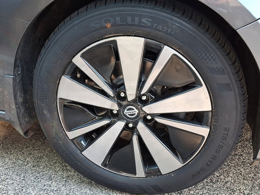Used 2022 Nissan Altima 2.5 SV Sedan