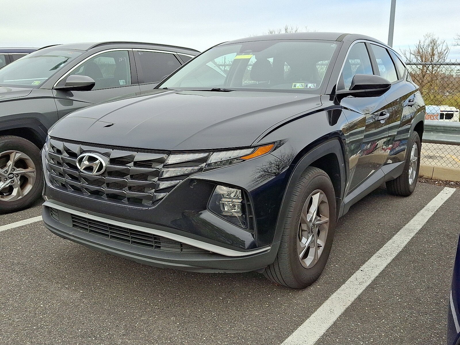 2023 Hyundai Tucson SE photo 3