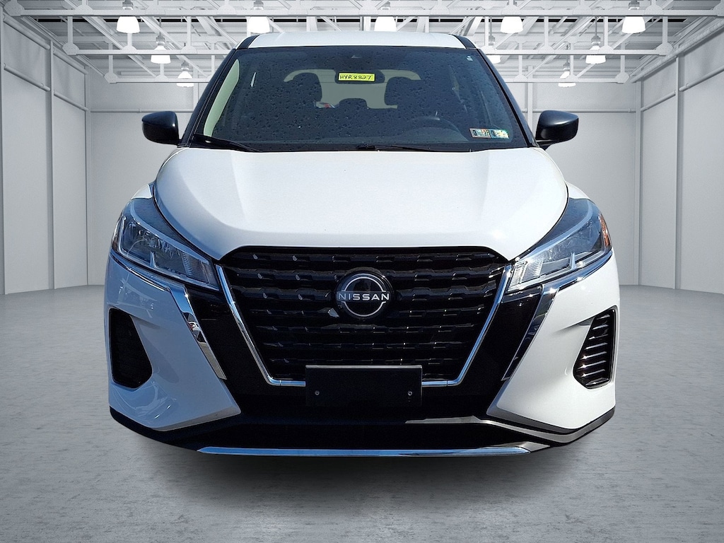 Used 2024 Nissan Kicks S SUV