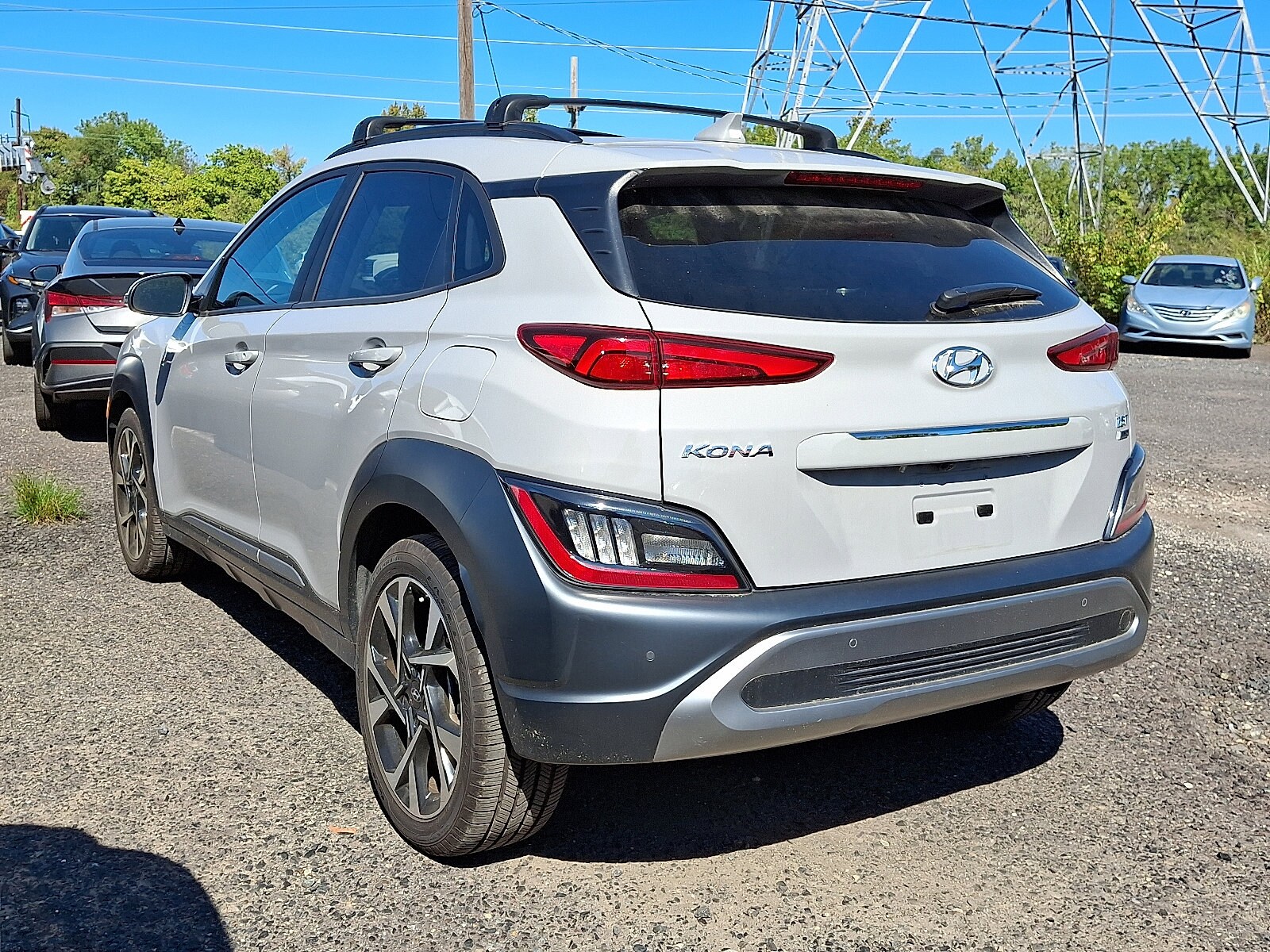 2023 Hyundai Kona Limited photo 2