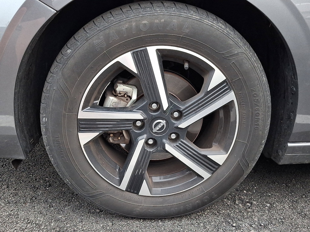 Used 2024 Nissan Sentra SV Sedan