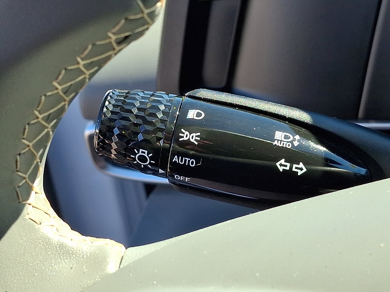 2025 Hyundai Elantra SEL - Photo 25