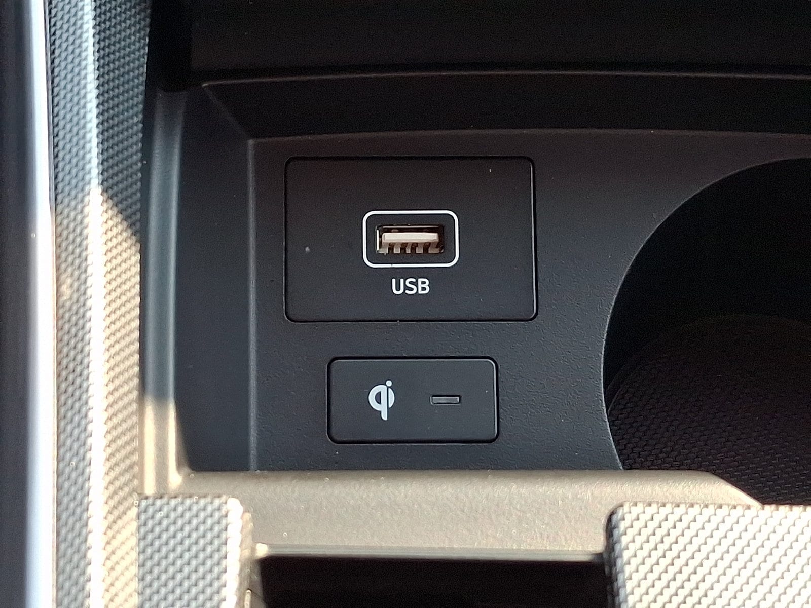 2023 Hyundai Santa Fe Limited PHEV - Photo 26