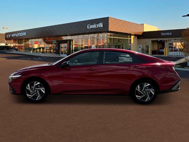 2025 Hyundai Elantra SEL Sport photo 3