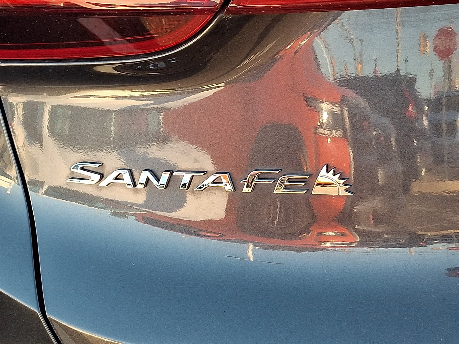2023 Hyundai Santa Fe Limited - Photo 31