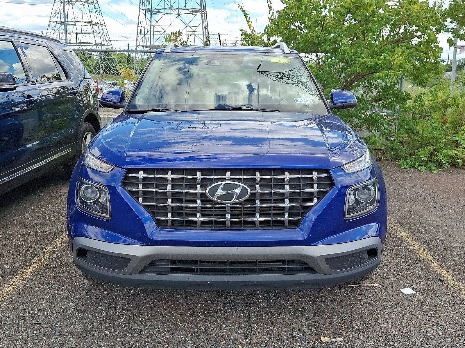 Certified 2022 Hyundai Venue SEL with VIN KMHRC8A30NU203939 for sale in Conshohocken, PA