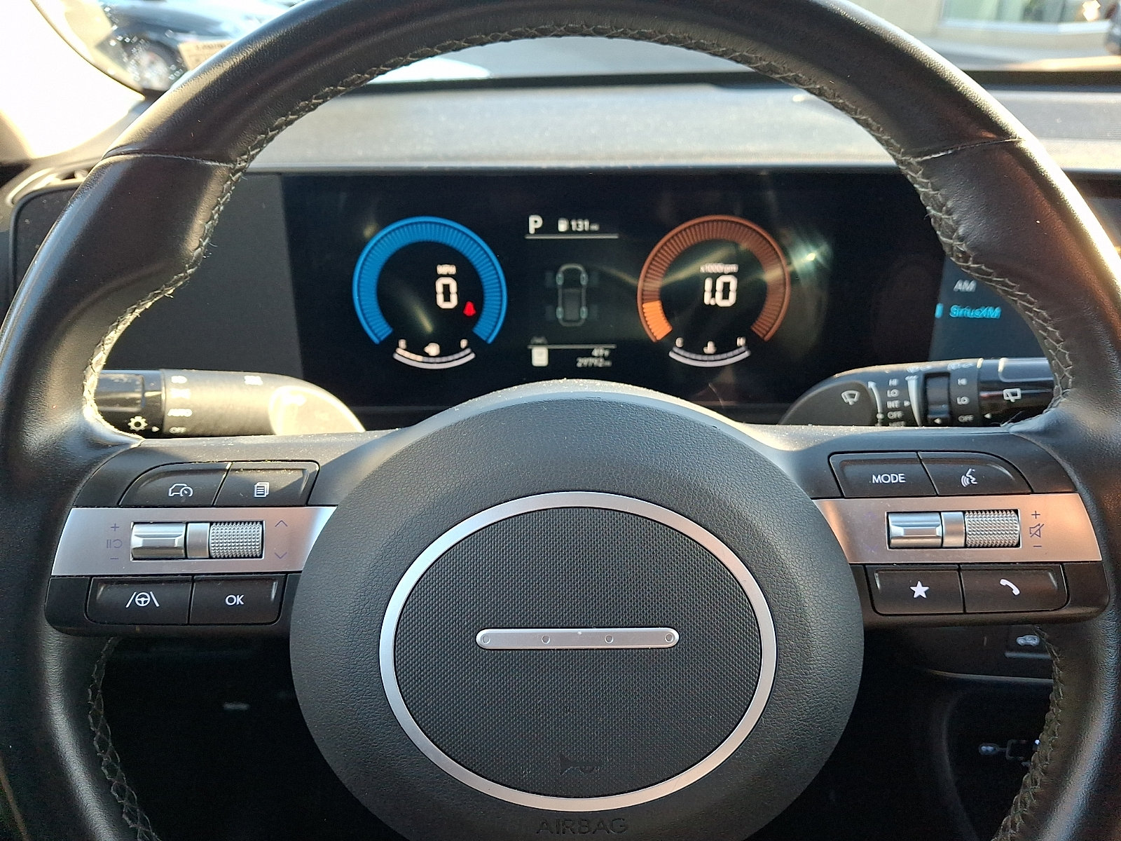 2025 Hyundai Kona SEL - Photo 18