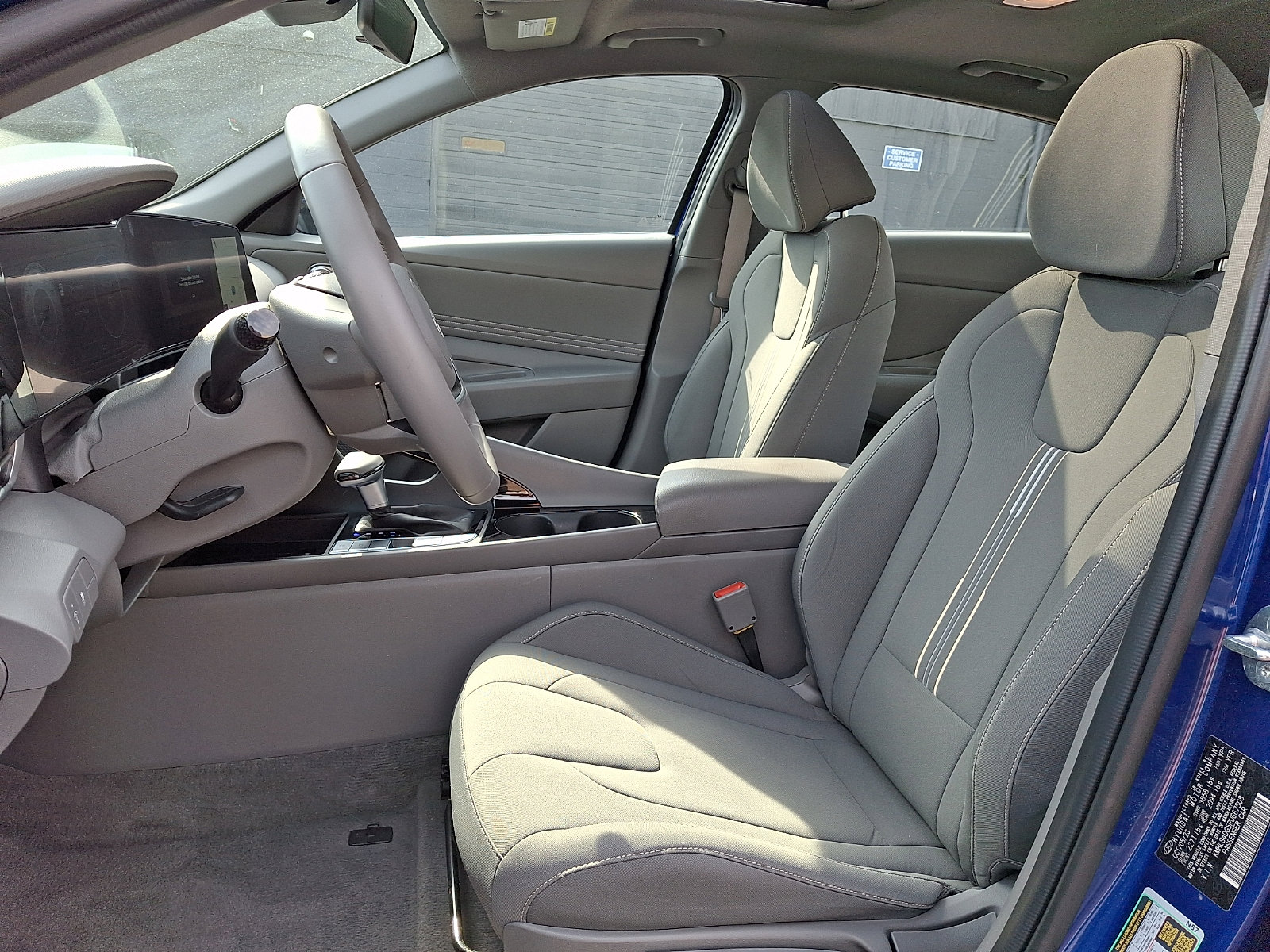 2024 Hyundai Elantra SEL - Photo 13
