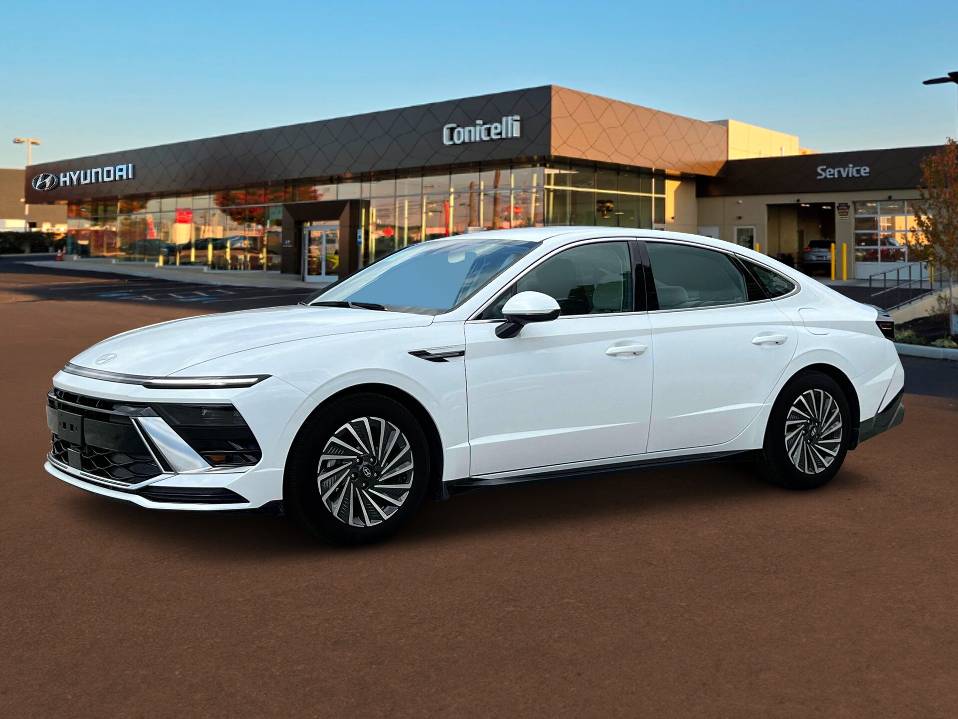 2025 Hyundai Sonata Hybrid SEL photo 2