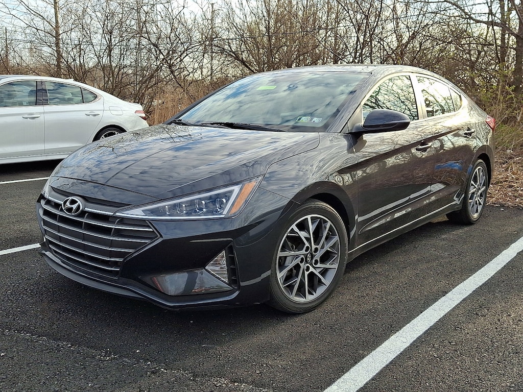 Used 2020 Hyundai Elantra Limited Sedan