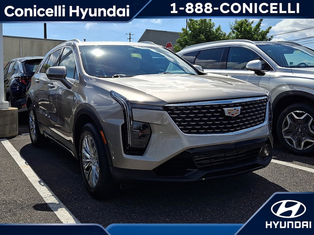 Used 2025 CADILLAC XT4 Premium Luxury SUV