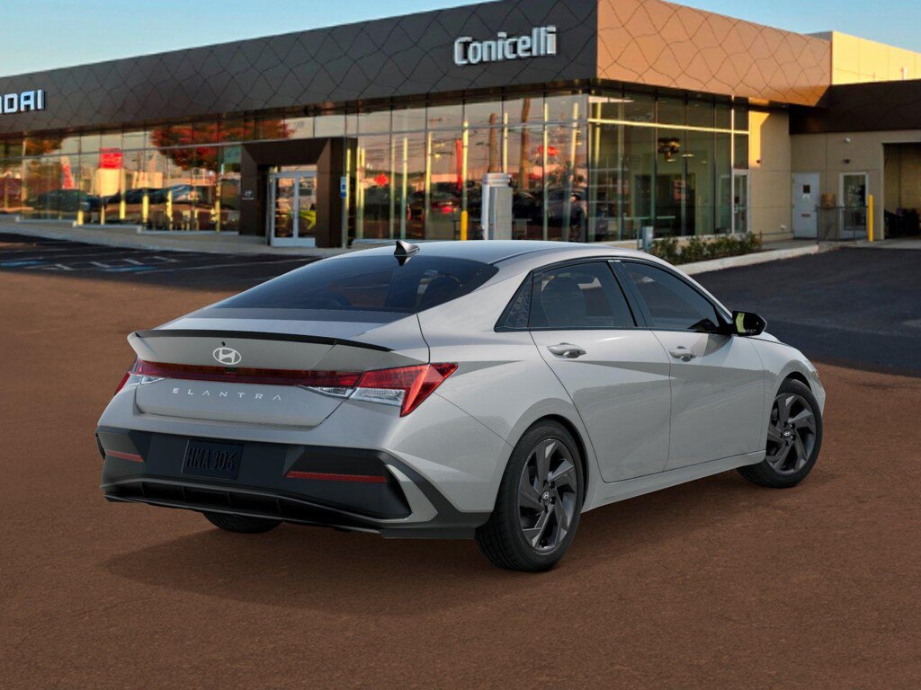 New 2026 Hyundai Elantra SEL Sport Sedan