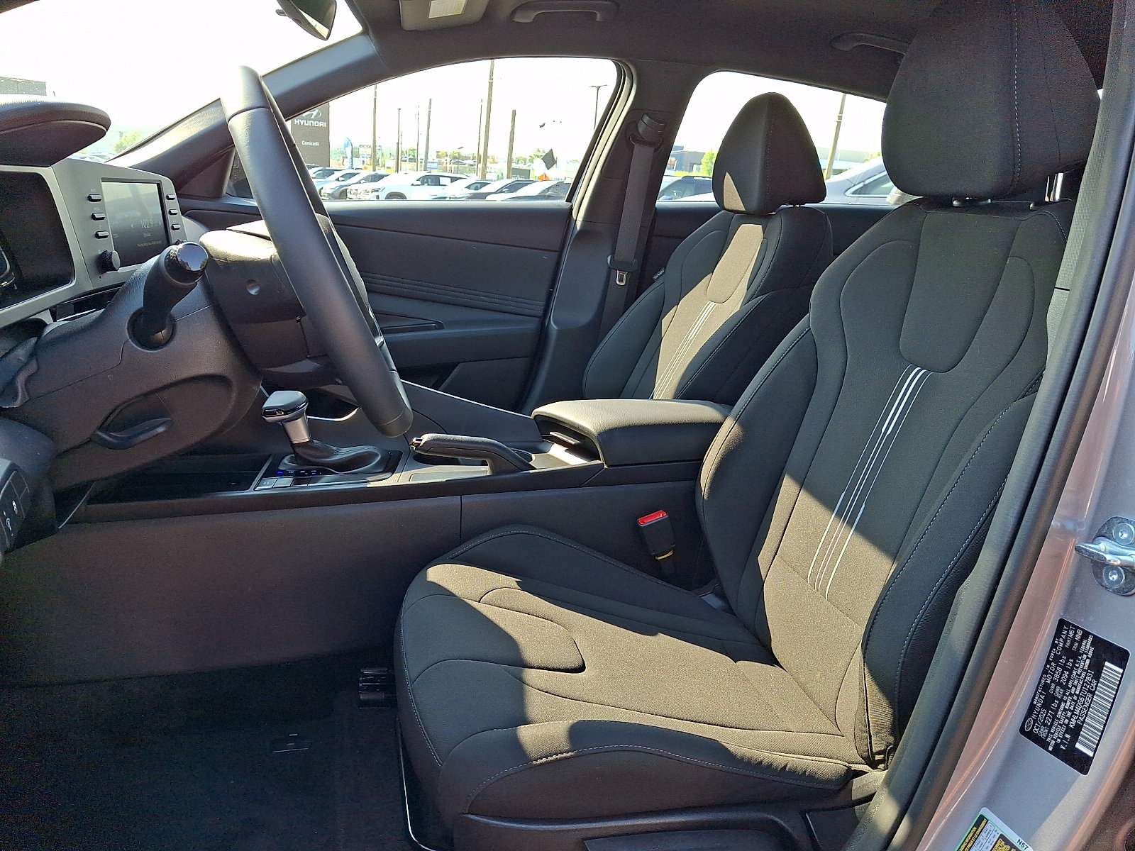 2026 Hyundai Elantra SEL Sport - Photo 13
