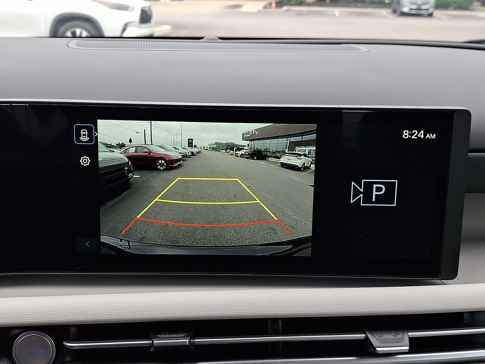 2025 Hyundai Tucson SE - Photo 17
