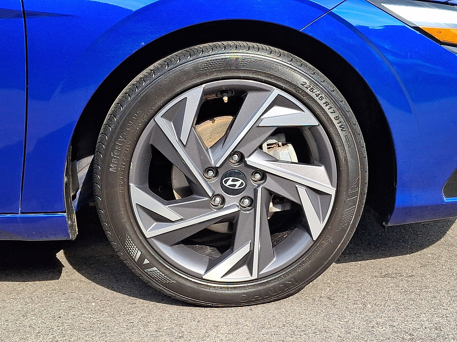 2024 Hyundai Elantra SEL - Photo 8