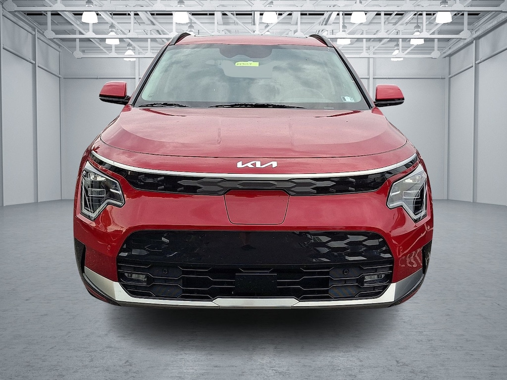 Used 2023 Kia Niro EV Wave SUV