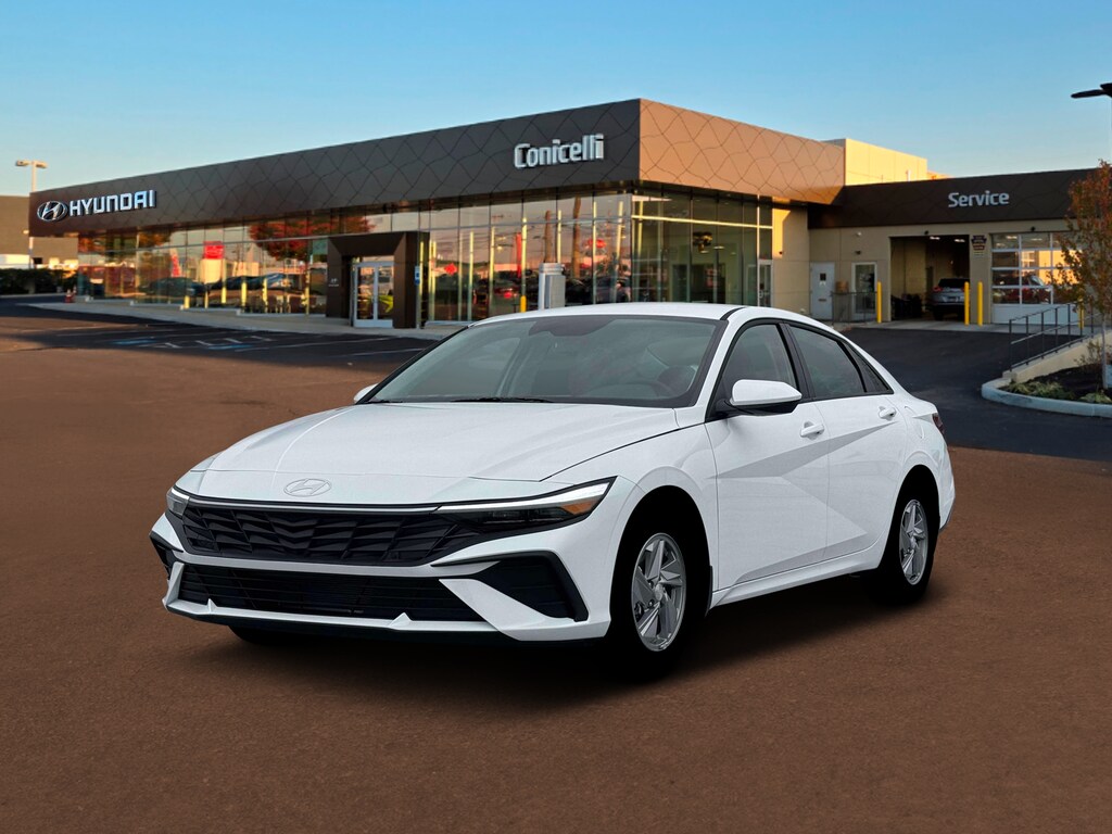 New 2026 Hyundai Elantra SE Sedan