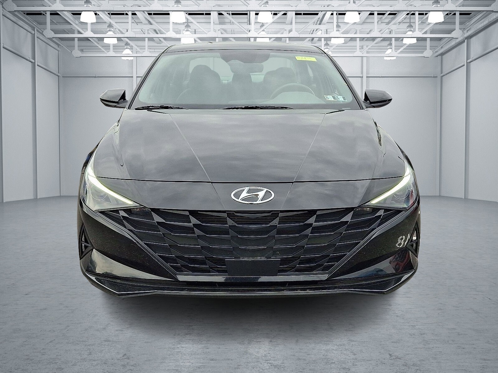 2023 Hyundai Elantra SEL photo 2