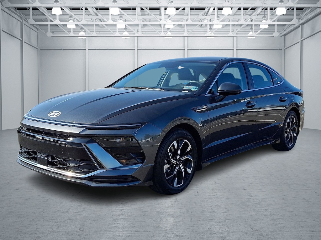 Certified 2025 Hyundai Sonata SEL Sedan