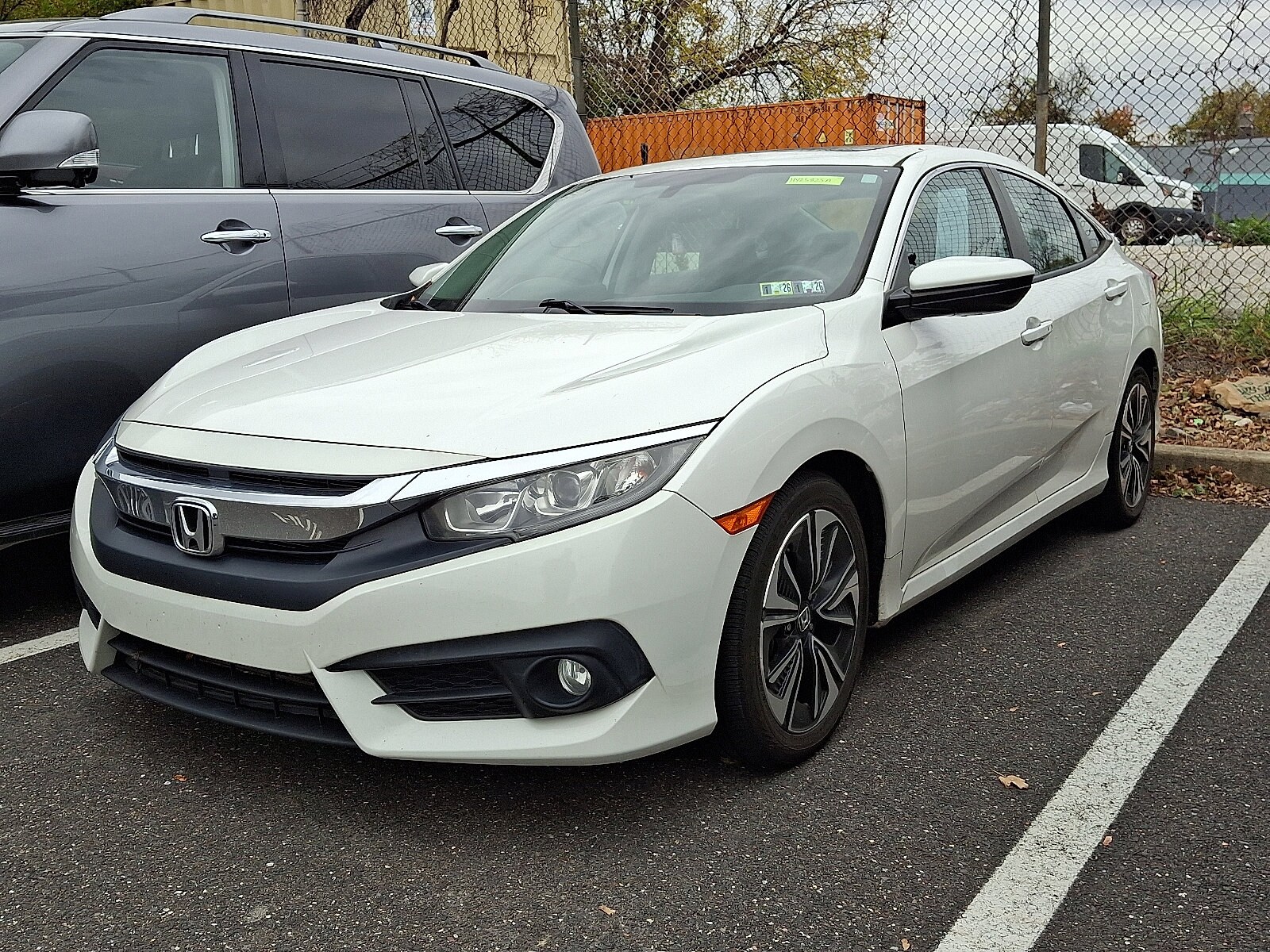 2017 Honda Civic EX-L photo 3