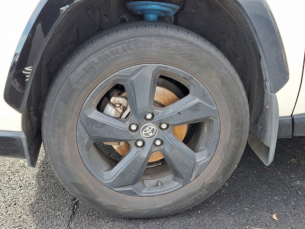 Used 2020 Toyota RAV4 Hybrid XSE SUV